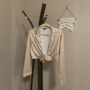 Women’s Dynamite medium blouse. Tan&White colour.